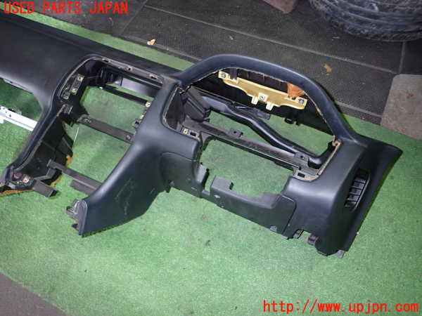5UPJ-21837505]シルビア(S14)ダッシュボード 中古_m0003.jpg