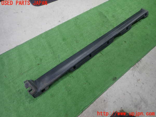 1UPJ-21841392]ランドローバー・ディスカバリー スポーツ(LC2NB)左サイドステップ 中古_m0001.jpg