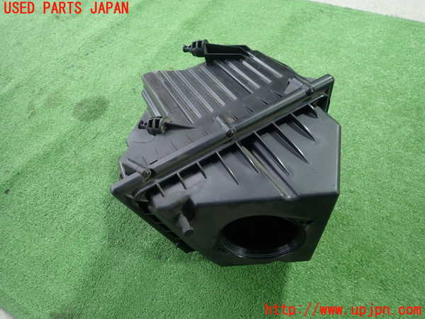 1UPJ-21842560]ランドローバー・ディスカバリー スポーツ(LC2NB)エアクリーナーボックス 中古_m0001.jpg
