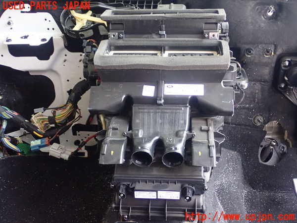 1UPJ-21846081]ランドローバー・ディスカバリー スポーツ(LC2NB)エバポレーター1 中古_m0001.jpg