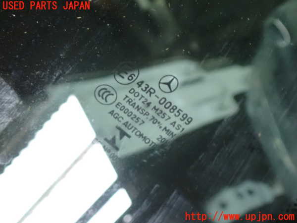 5UPJ-21851195]ベンツ CLA180 シューティングブレーク X117(117942)フロントガラス M257 中古_m0003.jpg
