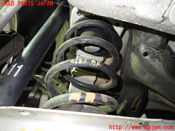 1UPJ-21855105]ベンツ CLA180 シューティングブレーク X117(117942)左リアスプリング 中古_m0001.jpg