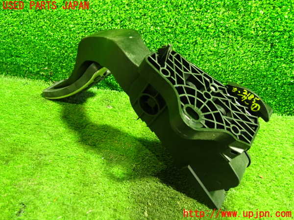 5UPJ-21856381]ベンツ CLA180 シューティングブレーク X117(117942)センサー1 中古_m0003.jpg