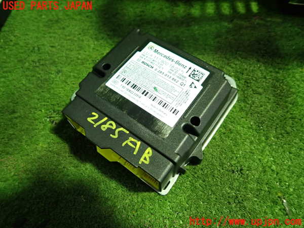 1UPJ-21856145]ベンツ CLA180 シューティングブレーク X117(117942)エアバッグコンピューター 中古_m0001.jpg