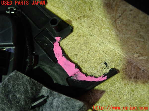 5UPJ-21851294]ベンツ CLA180 シューティングブレーク X117(117942)右後ドア内張り 中古_m0003.jpg