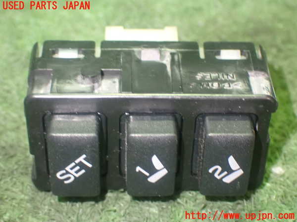 1UPJ-21866312]インプレッサ スポーツ(GT7)スイッチ7 (シートメモリー) 中古_m0001.jpg
