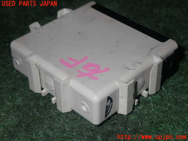 1UPJ-21866146]インプレッサ スポーツ(GT7)コンピューター1 (ヘッドライトオートレベリング) 中古_m0003.jpg