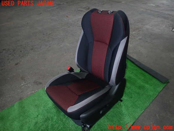 5UPJ-21867065]インプレッサ スポーツ(GT7)助手席シート 中古_m0001.jpg