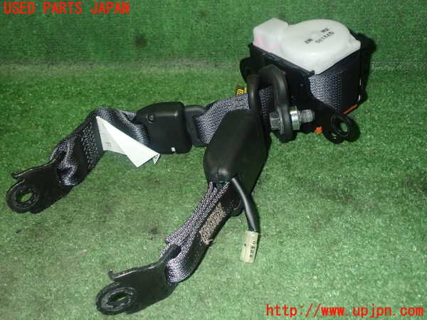 5UPJ-21867135]インプレッサ スポーツ(GT7)真中2列目シートベルト 中古_m0003.jpg