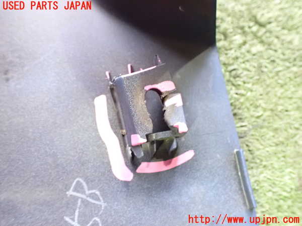 2UPJ-21871392]インプレッサ WRX-STi(GRB)左サイドステップ 中古_m0005.jpg