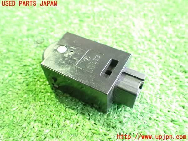 5UPJ-21876307]インプレッサ WRX-STi(GRB)スイッチ2 (メーター照度) 中古_m0003.jpg