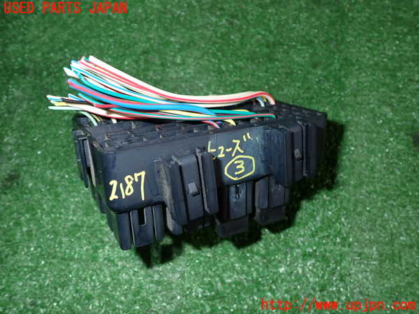 5UPJ-21876743]インプレッサ WRX-STi(GRB)ヒューズボックス3 中古_m0002.jpg