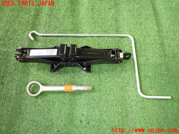 5UPJ-21877805]インプレッサ WRX-STi(GRB)車載工具 中古_m0001.jpg
