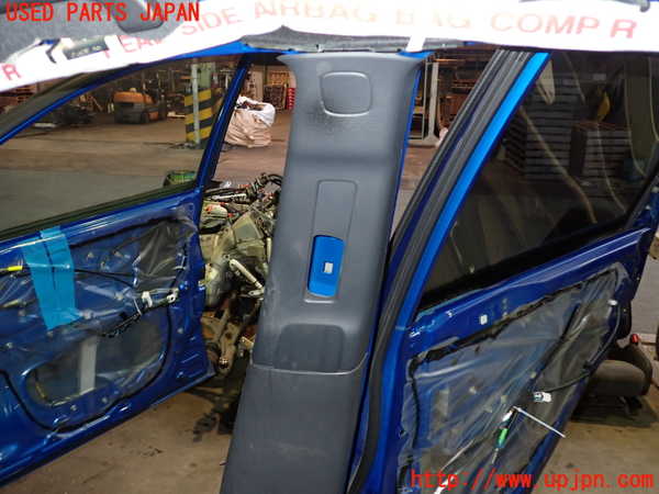 5UPJ-21877665]インプレッサ WRX-STi(GRB)右センターピラートリム 中古_m0001.jpg