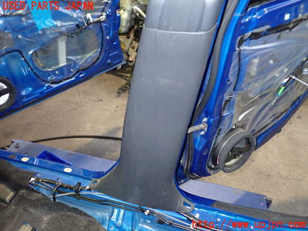 5UPJ-21877665]インプレッサ WRX-STi(GRB)右センターピラートリム 中古_m0002.jpg