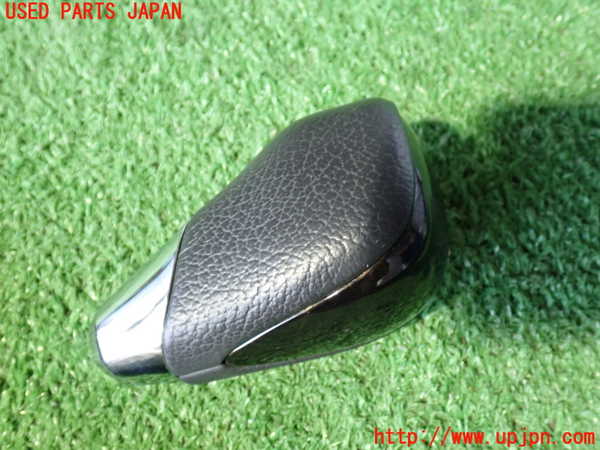 2UPJ-21887570]ハイエースバン200系(TRH200V)シフトノブ 中古_m0002.jpg