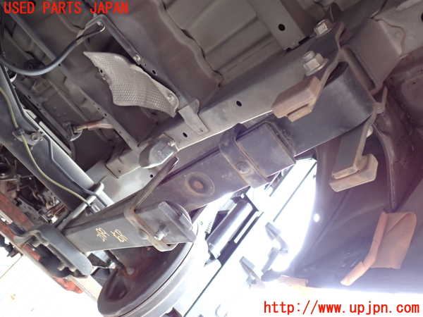 2UPJ-21895100]レジアスエース(ハイエース200系)(KDH201V)右リアスプリング 中古_m0001.jpg