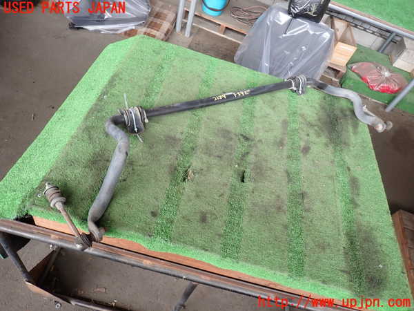 2UPJ-21895440]レジアスエース(ハイエース200系)(KDH201V)フロントスタビライザー 中古_m0001.jpg