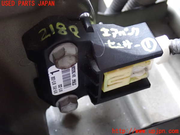 2UPJ-21896356]レジアスエース(ハイエース200系)(KDH201V)エアバッグセンサー1 中古_m0001.jpg