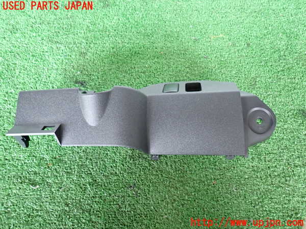 2UPJ-21897691]レジアスエース(ハイエース200系)(KDH201V)内装トリム類1 中古_m0001.jpg
