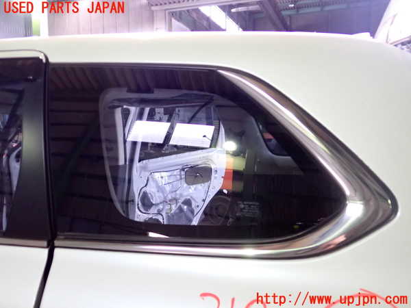 2UPJ-21901382]アウトランダーPHEV(GG3W)左クォーターガラス 中古(43R-007953 M2L3)_m0001.jpg