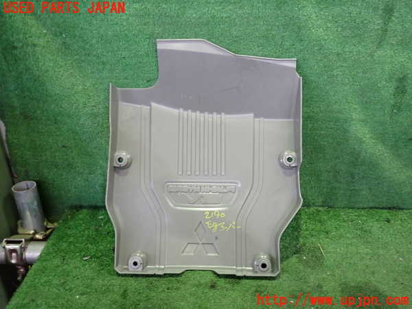 2UPJ-21902160]アウトランダーPHEV(GG3W)エンジンアッパーカバー 中古_m0002.jpg