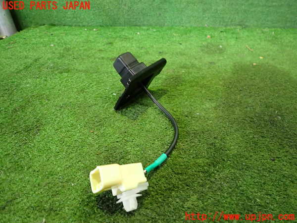 2UPJ-21906680]アウトランダーPHEV(GG3W)バックカメラ 中古_m0002.jpg
