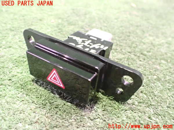 2UPJ-21906290]アウトランダーPHEV(GG3W)ハザードスイッチ 中古_m0001.jpg