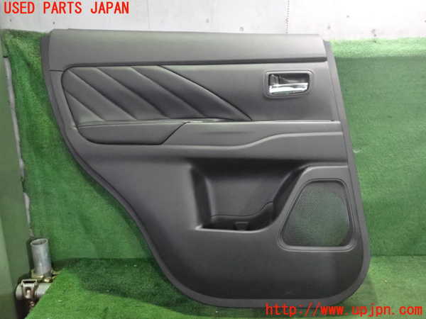 2UPJ-21901324]アウトランダーPHEV(GG3W)左後ドア内張り 中古_m0001.jpg