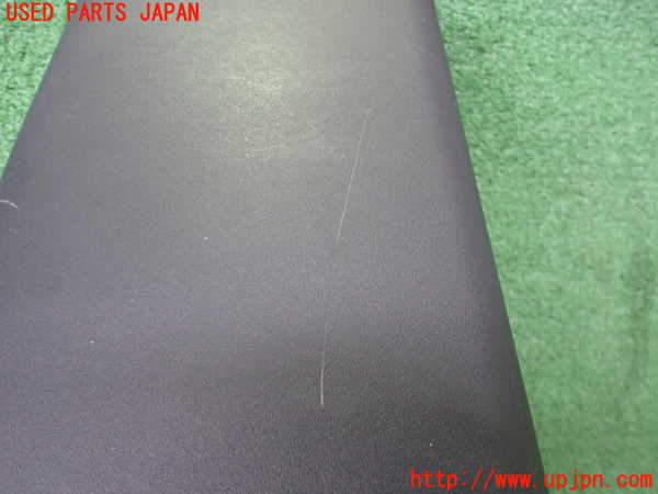 2UPJ-21907665]アウトランダーPHEV(GG3W)右センターピラートリム 中古_m0005.jpg
