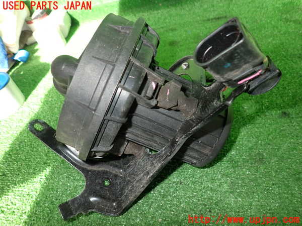 2UPJ-21912590]アウディ・A7 スポーツバック(4GCREC)エアポンプ 【ジャンク品】 中古_m0002.jpg