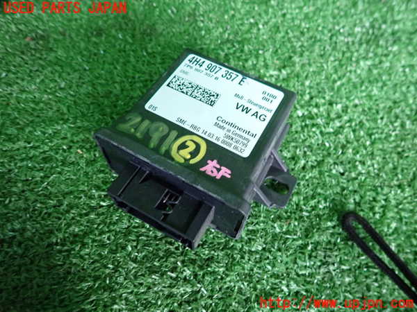 2UPJ-21916147]アウディ・A7 スポーツバック(4GCREC)コンピューター2 中古_m0001.jpg