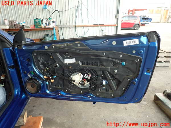 2UPJ-21921230]VW シロッコ(13CAV)右前ドア (43R-000017 M68) 中古_m0004.jpg