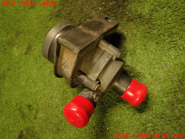 2UPJ-21922110]VW シロッコ(13CAV)ウォーターポンプ 中古_m0002.jpg