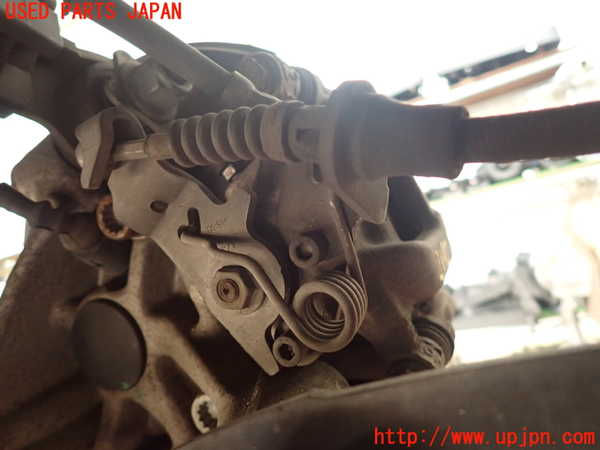 2UPJ-21924095]VW シロッコ(13CAV)左リアキャリパー 中古_m0002.jpg