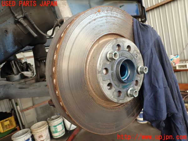 2UPJ-21924290]VW シロッコ(13CAV)右フロントナックルハブ 中古_m0001.jpg