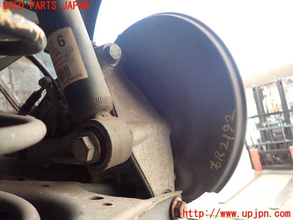 2UPJ-21924300]VW シロッコ(13CAV)右リアナックルハブ 中古_m0002.jpg