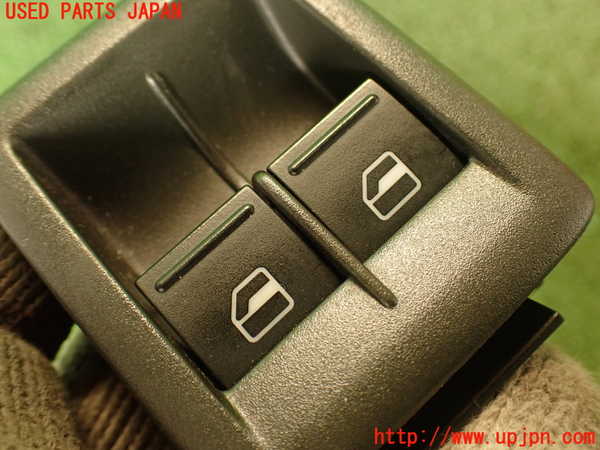 2UPJ-21926240]VW シロッコ(13CAV)右前パワーウィンドウスイッチ 中古_m0002.jpg