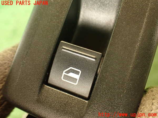 2UPJ-21926245]VW シロッコ(13CAV)左前パワーウィンドウスイッチ 中古_m0002.jpg