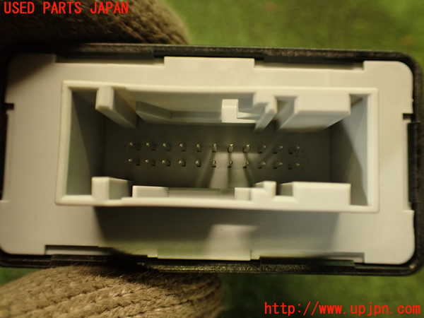 2UPJ-21926149]VW シロッコ(13CAV)コンピューター4 (ヘッドライト レンジ) 中古_m0003.jpg