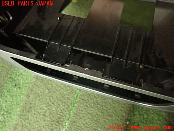 2UPJ-21927505]VW シロッコ(13CAV)ダッシュボード 中古_m0002.jpg