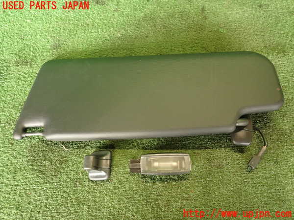 2UPJ-21927625]VW シロッコ(13CAV)室内サンバイザー右側 中古_m0001.jpg