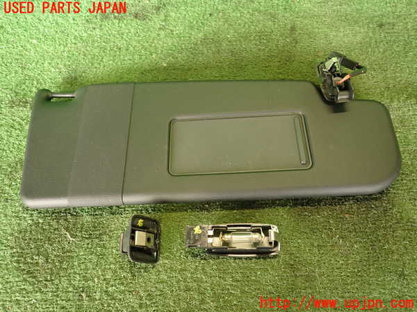 2UPJ-21927625]VW シロッコ(13CAV)室内サンバイザー右側 中古_m0003.jpg