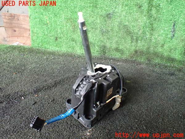 5UPJ-21947555]ジープグランドチェロキー(WK36P)ATシフトレバー 中古_m0001.jpg