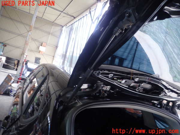 5UPJ-21951584]BMW 218i アクティブツアラー(6S15 F45)リアゲートダンパー 中古_m0001.jpg