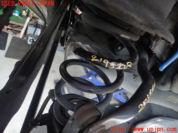 5UPJ-21955100]BMW 218i アクティブツアラー(6S15 F45)右リアスプリング 中古_m0001.jpg