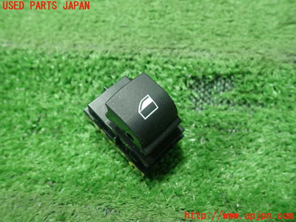 5UPJ-21956311]BMW 218i アクティブツアラー(6S15 F45)スイッチ6 (パワーウインドウ) ジャンク部品取り_m0001.jpg