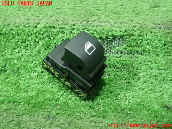 5UPJ-21956312]BMW 218i アクティブツアラー(6S15 F45)スイッチ7 (パワーウインドウ) ジャンク部品取り_m0001.jpg