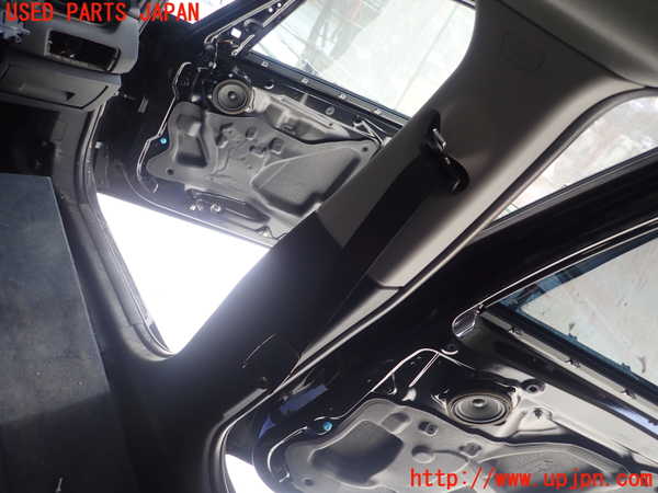 5UPJ-21957665]BMW 218i アクティブツアラー(6S15 F45)右センターピラートリム 中古_m0001.jpg