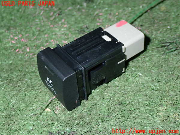 5UPJ-21966311]プリウス(ZVW60)スイッチ6 (AC 100V) 中古_m0002.jpg